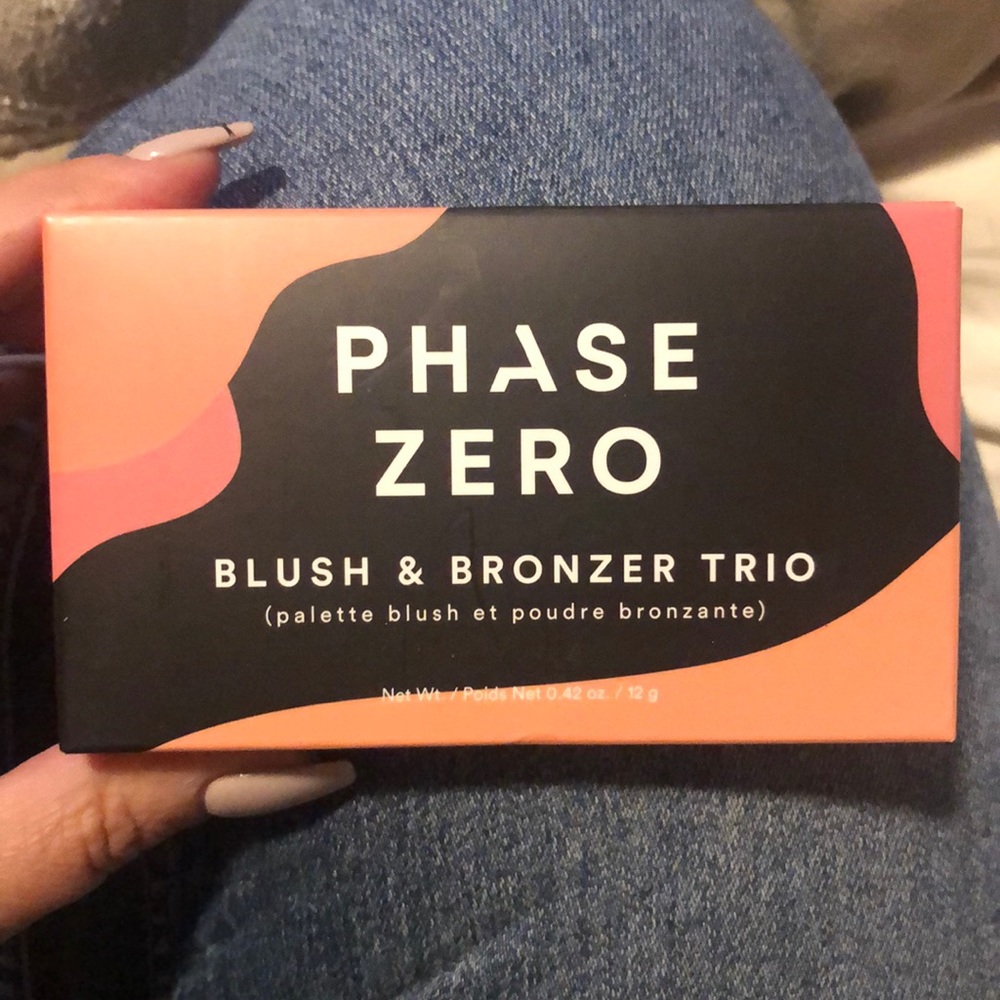 Phase zero blush and bronzer trio
